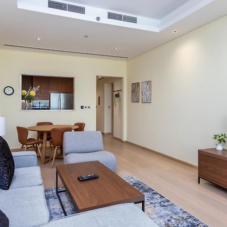 Modern 1Br Apartment, High Floor, Near Dubai Mall Luaran gambar