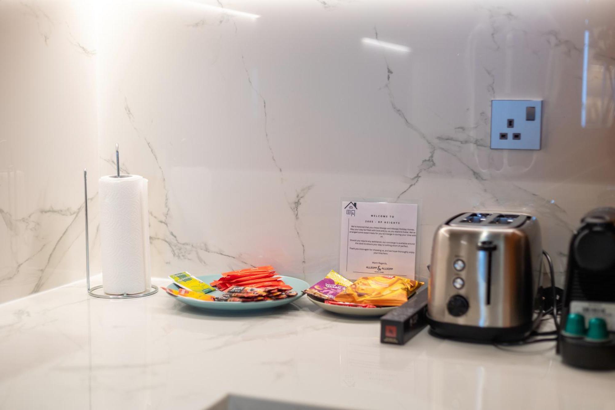 Modern 1Br Apartment, High Floor, Near Dubai Mall Luaran gambar