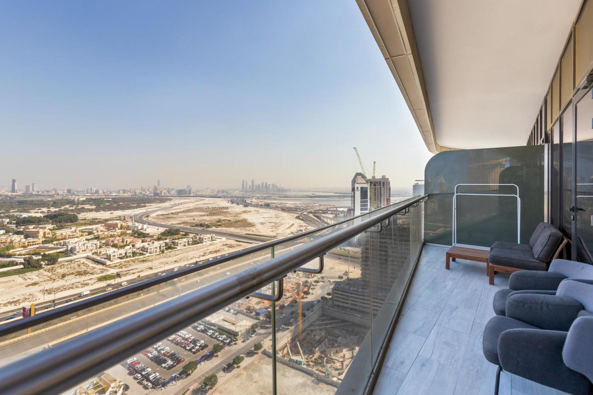 Modern 1Br Apartment, High Floor, Near Dubai Mall Luaran gambar