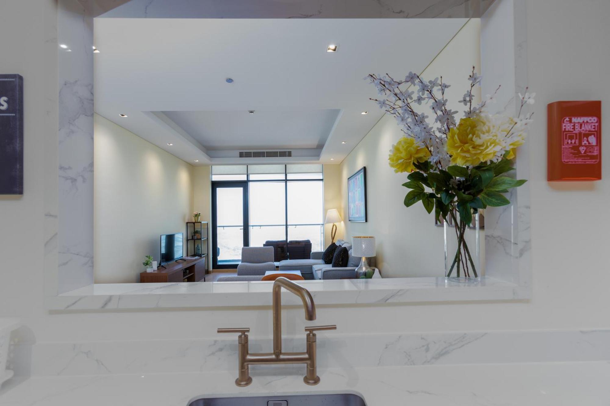 Modern 1Br Apartment, High Floor, Near Dubai Mall Luaran gambar